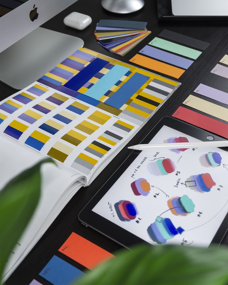 Projektowanie graficzne i branding Bardo — zdjęcie usługi